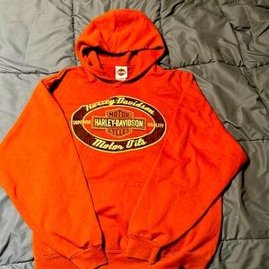 1 XL Harley Davidson San Diego hoodie. Worn 3 times.